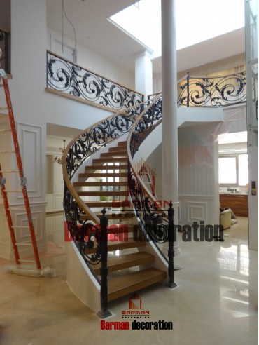 پله دکوراتیو چوبی ؛ پروژه پاسداران